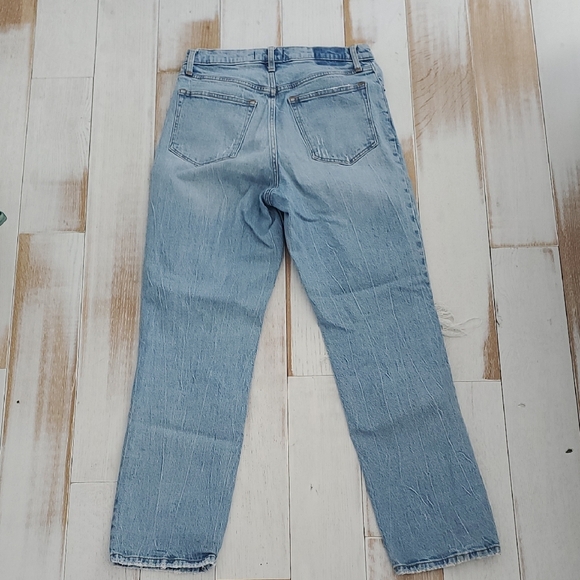 Abercrombie & Fitch Light Blue Ripped Straight Leg Jeans - Picture 3 of 4